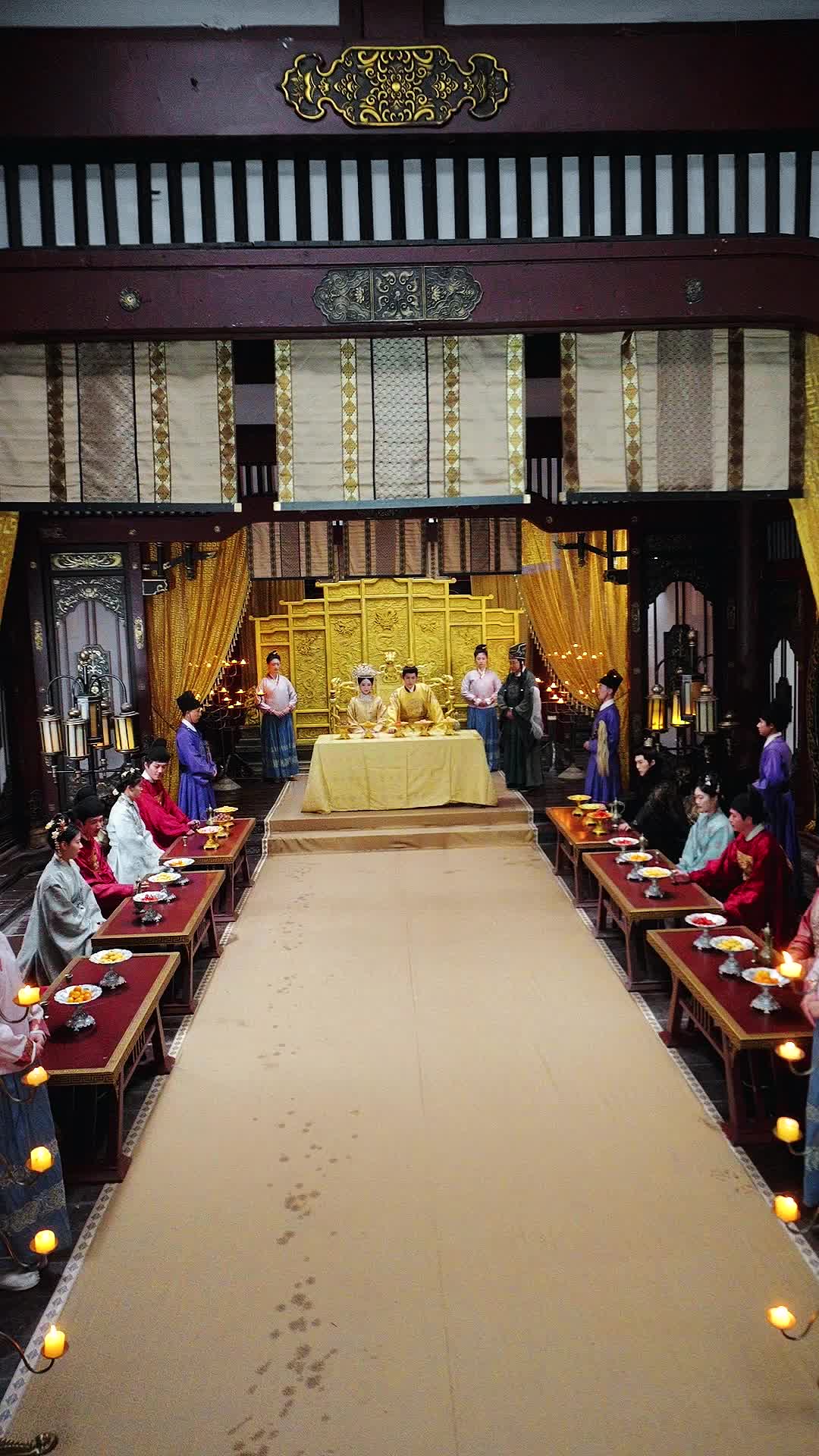 Episodio 21 - La jaula dorada del Emperado